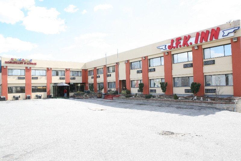 JFK Inn New York Bagian luar foto