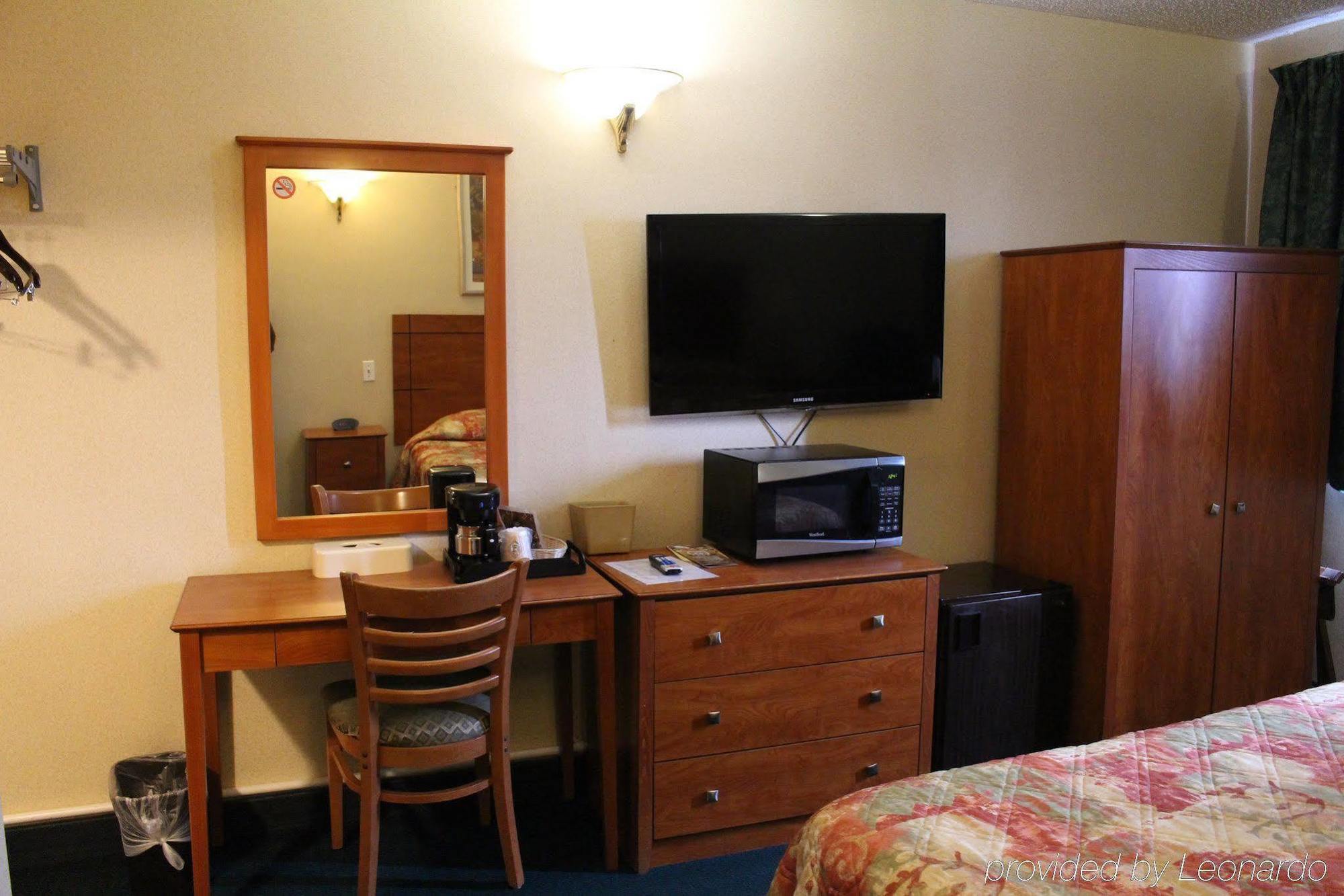 JFK Inn New York Bagian luar foto