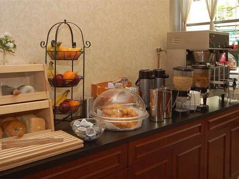 JFK Inn New York Bagian luar foto
